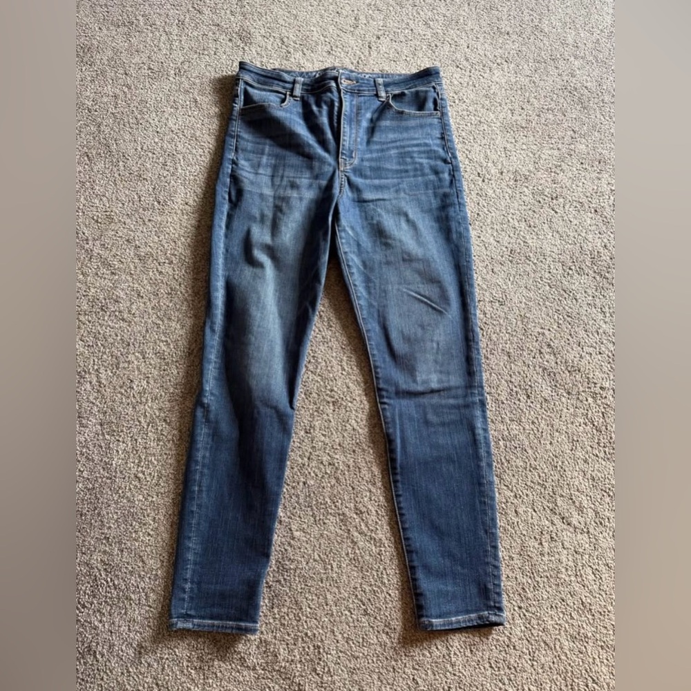 American Eagle Outfitters High Rise Skinny Jeans